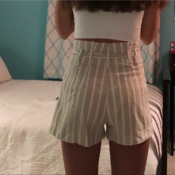 SOLD High waisted button tie shorts - Picture 5 of 5